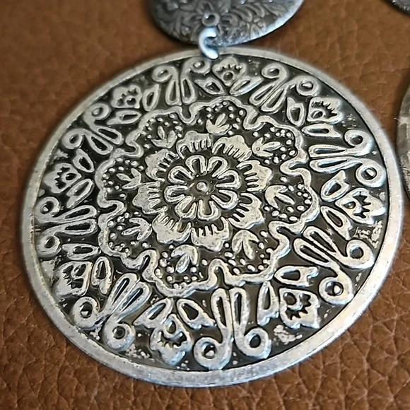 Vintage Large Floral Mandala Metal Circle Festival Dangle Hook Earrings - Picture 3 of 7
